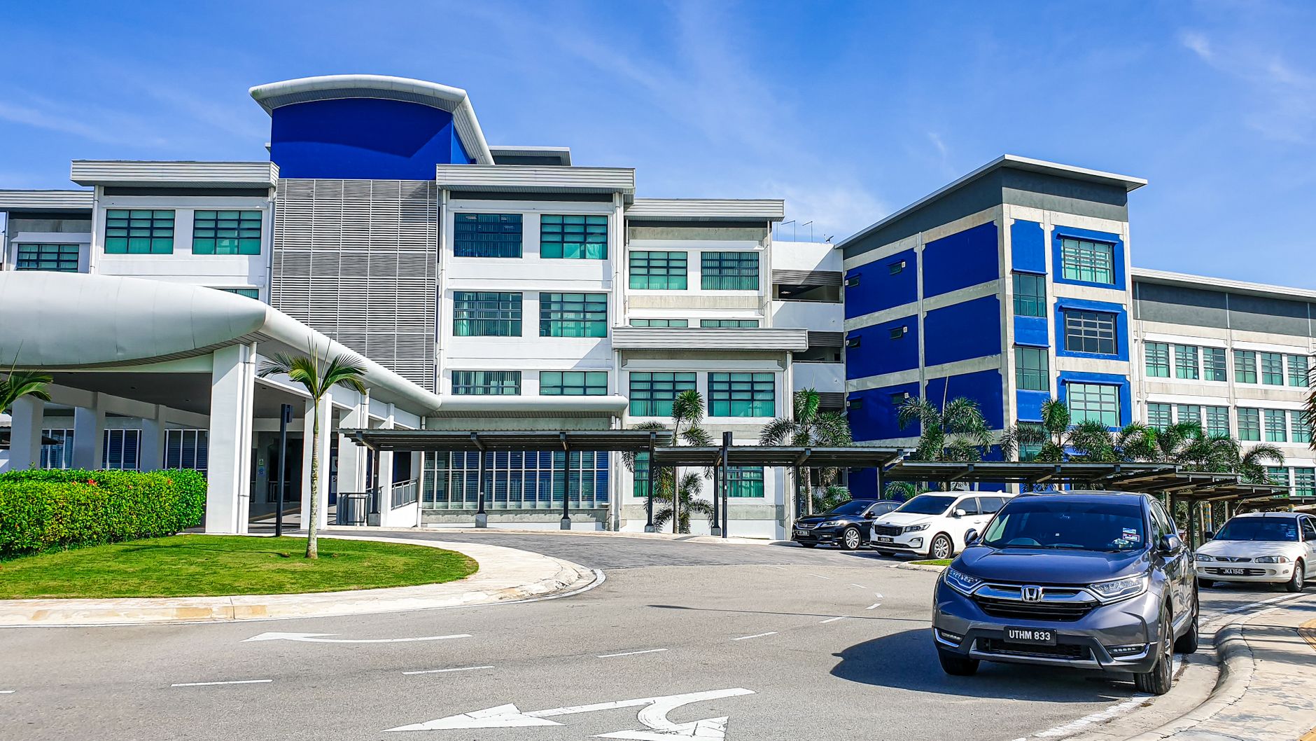 cars parked near buildings in city